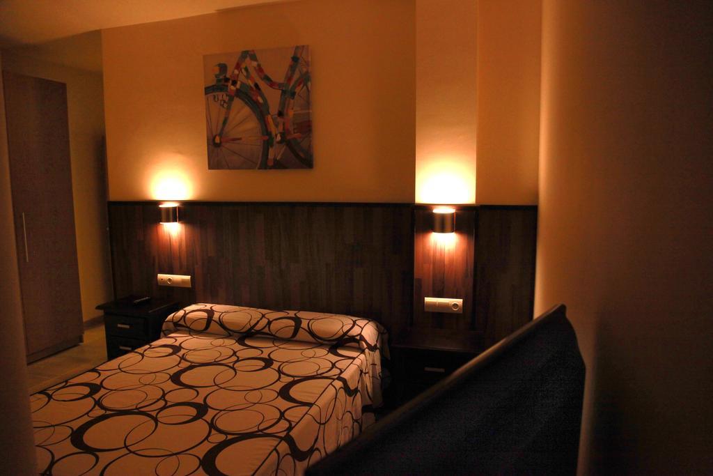 Hostal Dona Manuela Malaga Room photo