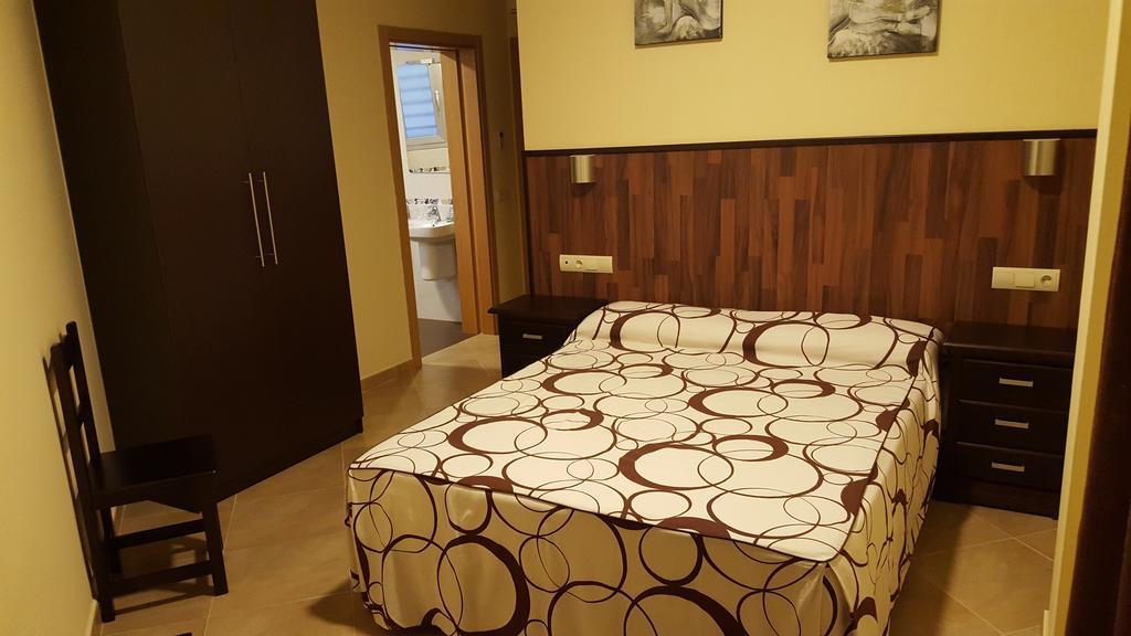 Hostal Dona Manuela Malaga Exterior photo